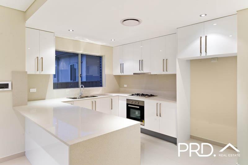 50 Horsley Rd  REVESBY 3