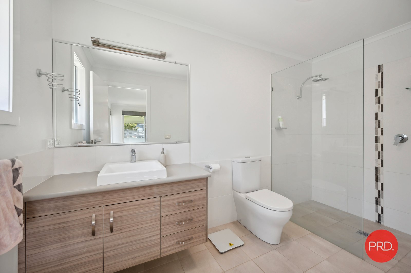 50 Ivory Cct  SAPPHIRE BEACH 18