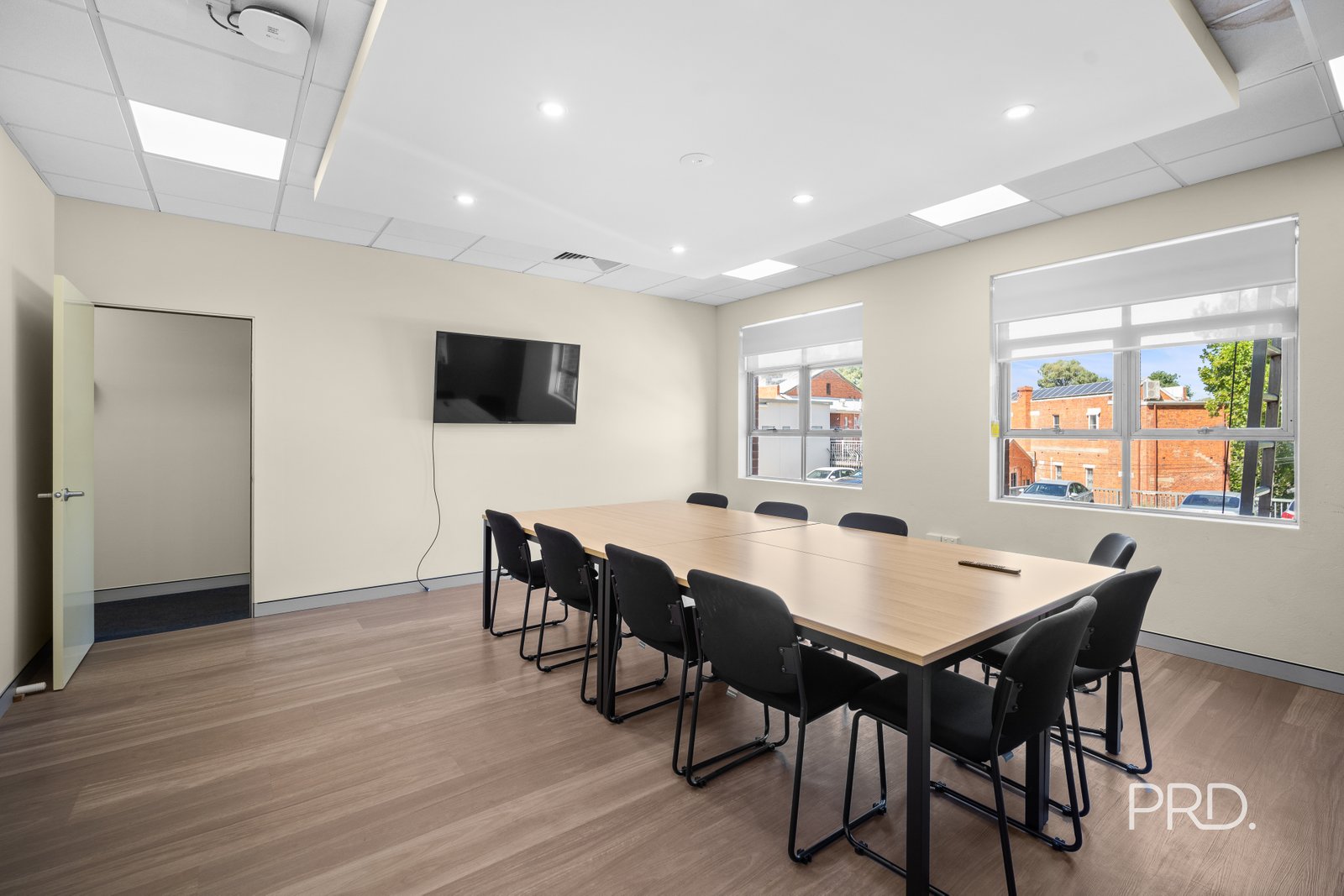 50 Johnston Street WAGGA WAGGA 9