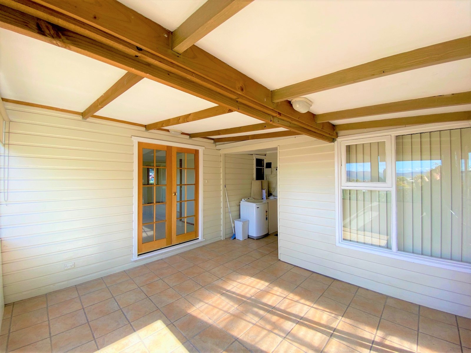 50 Kalang Avenue LENAH VALLEY 16