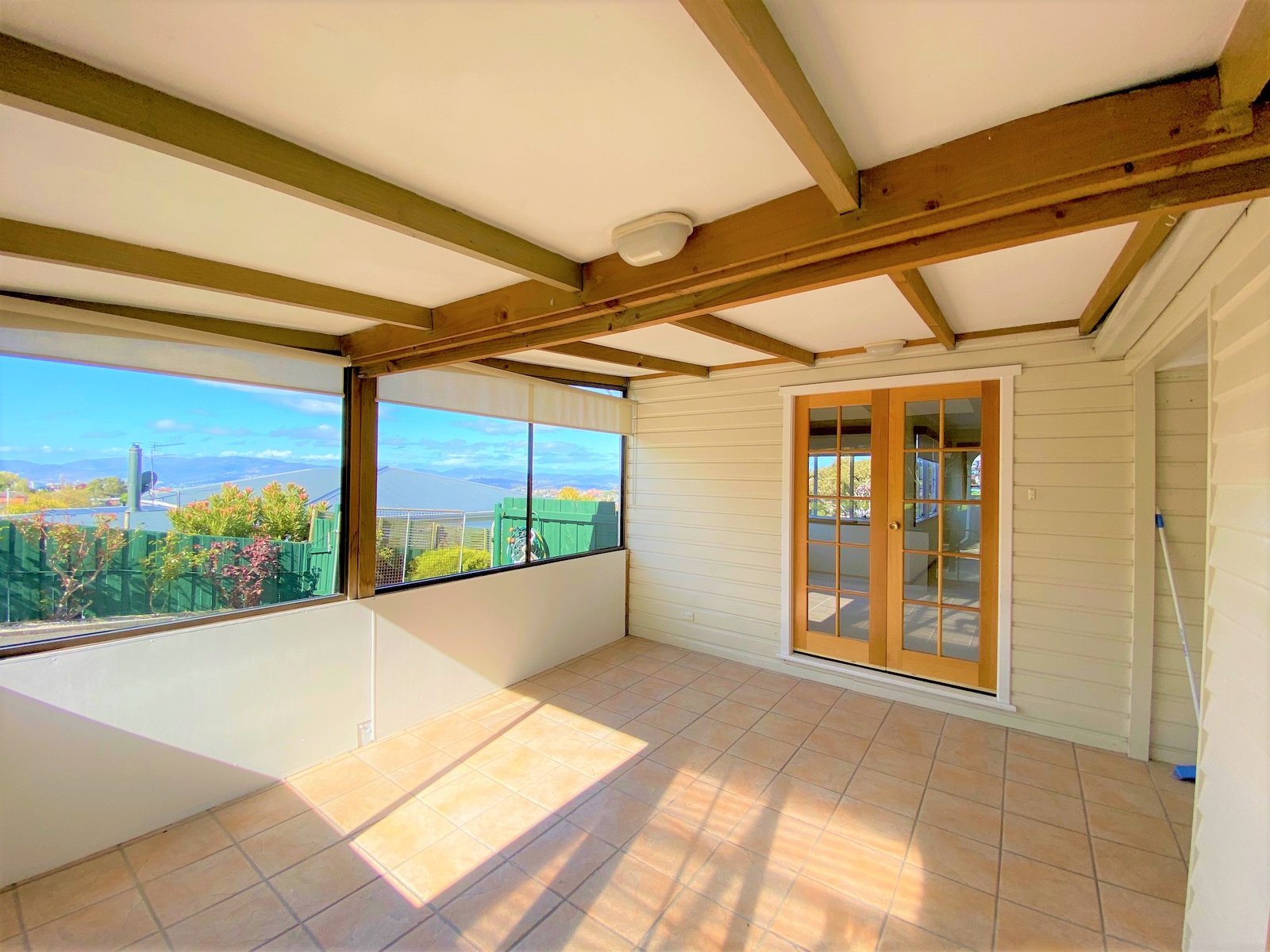 50 Kalang Avenue LENAH VALLEY 17