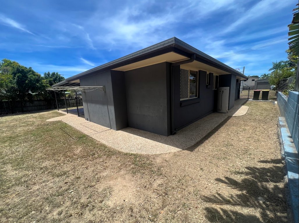 50 Katandra Street BOYNE ISLAND 18