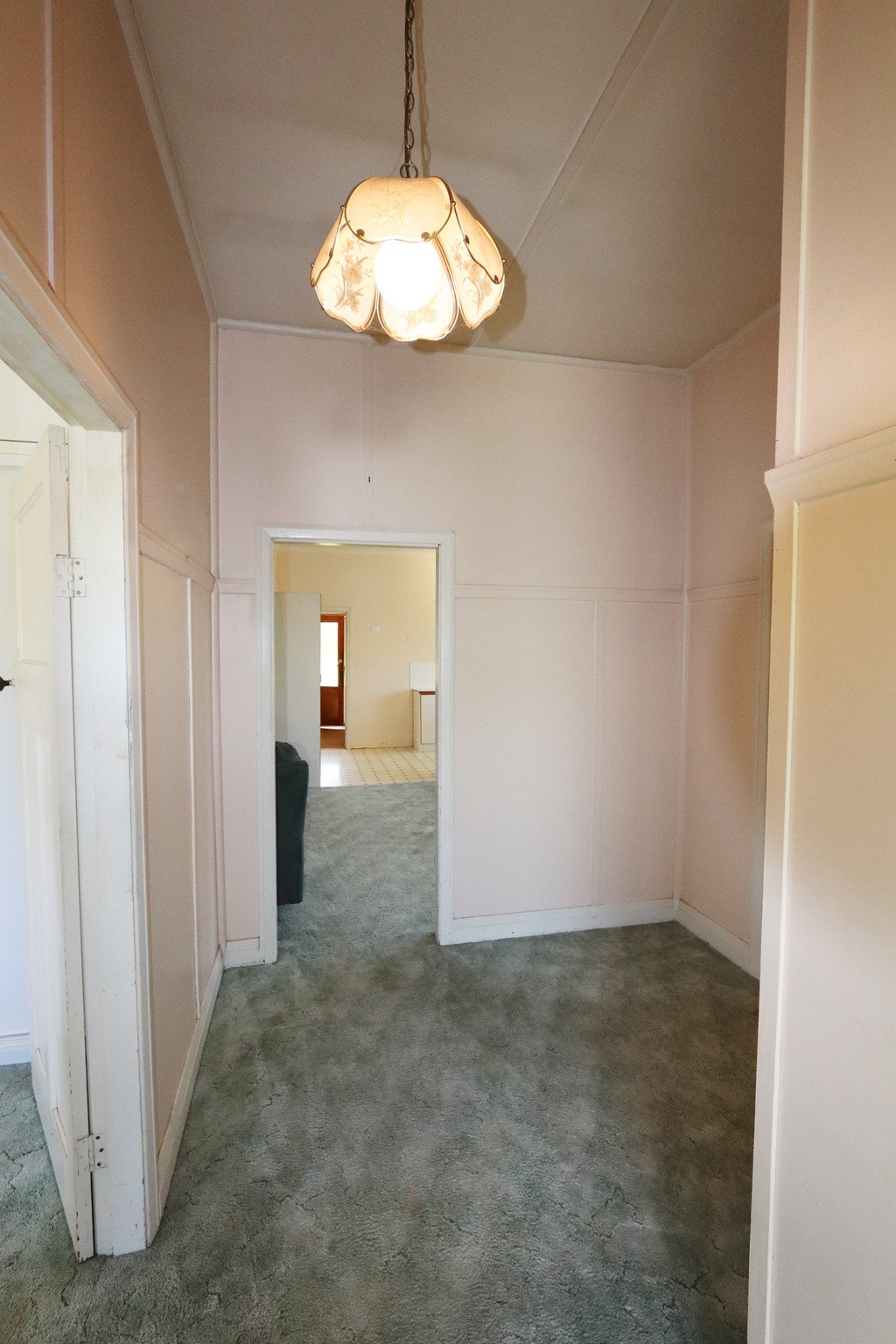 50 King Street TUMBARUMBA 9