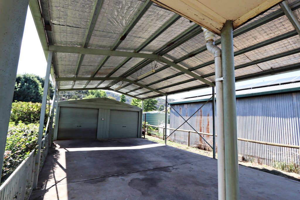 50 King Street TUMBARUMBA 13