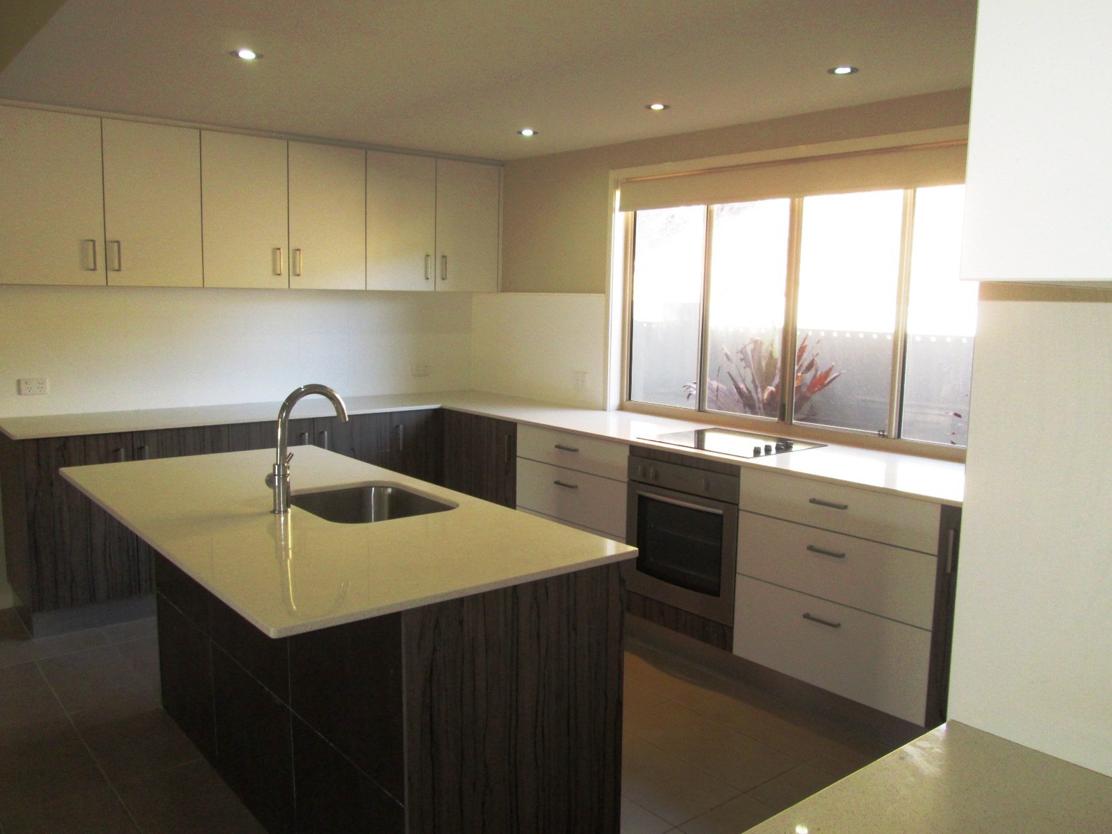 50 Kingfisher Tce  JUBILEE POCKET 4