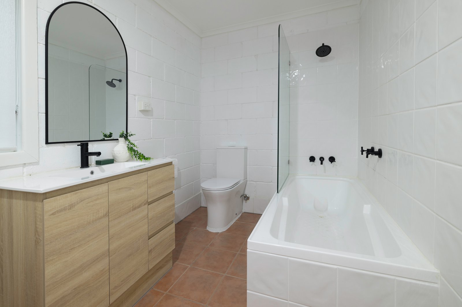 50 Lalina Avenue TWEED HEADS WEST 17