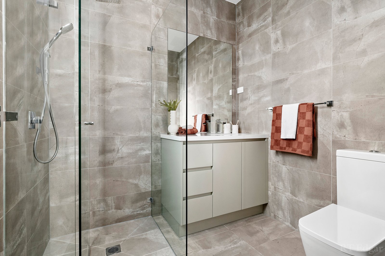 Real Estate and Property in 50 Leinster Grove, Thornbury, VIC