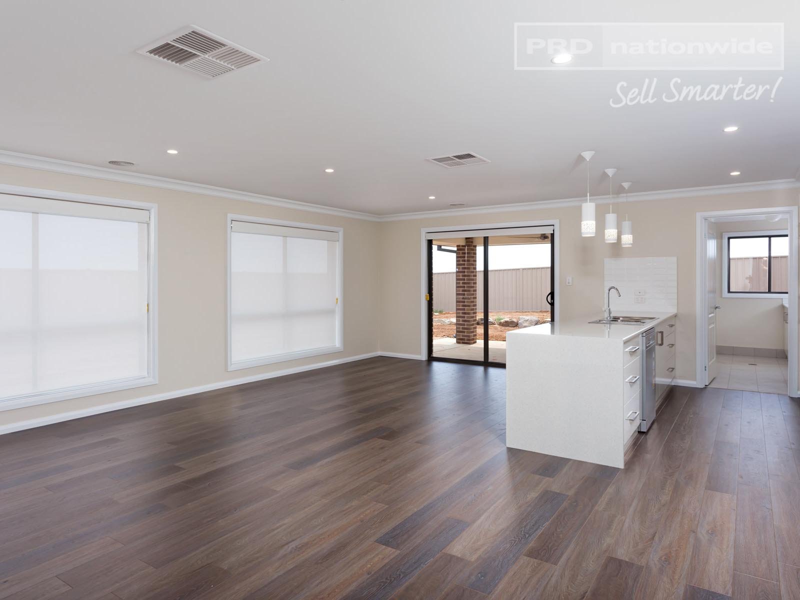 50 Lingiari Drive LLOYD 2