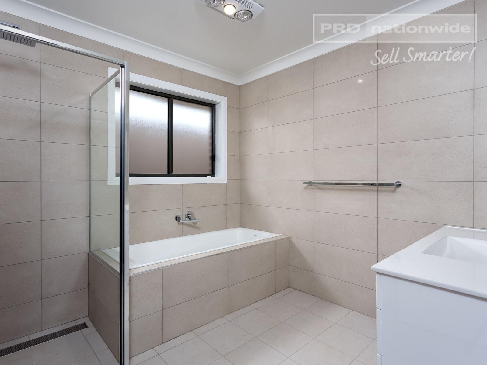 50 Lingiari Drive LLOYD 5