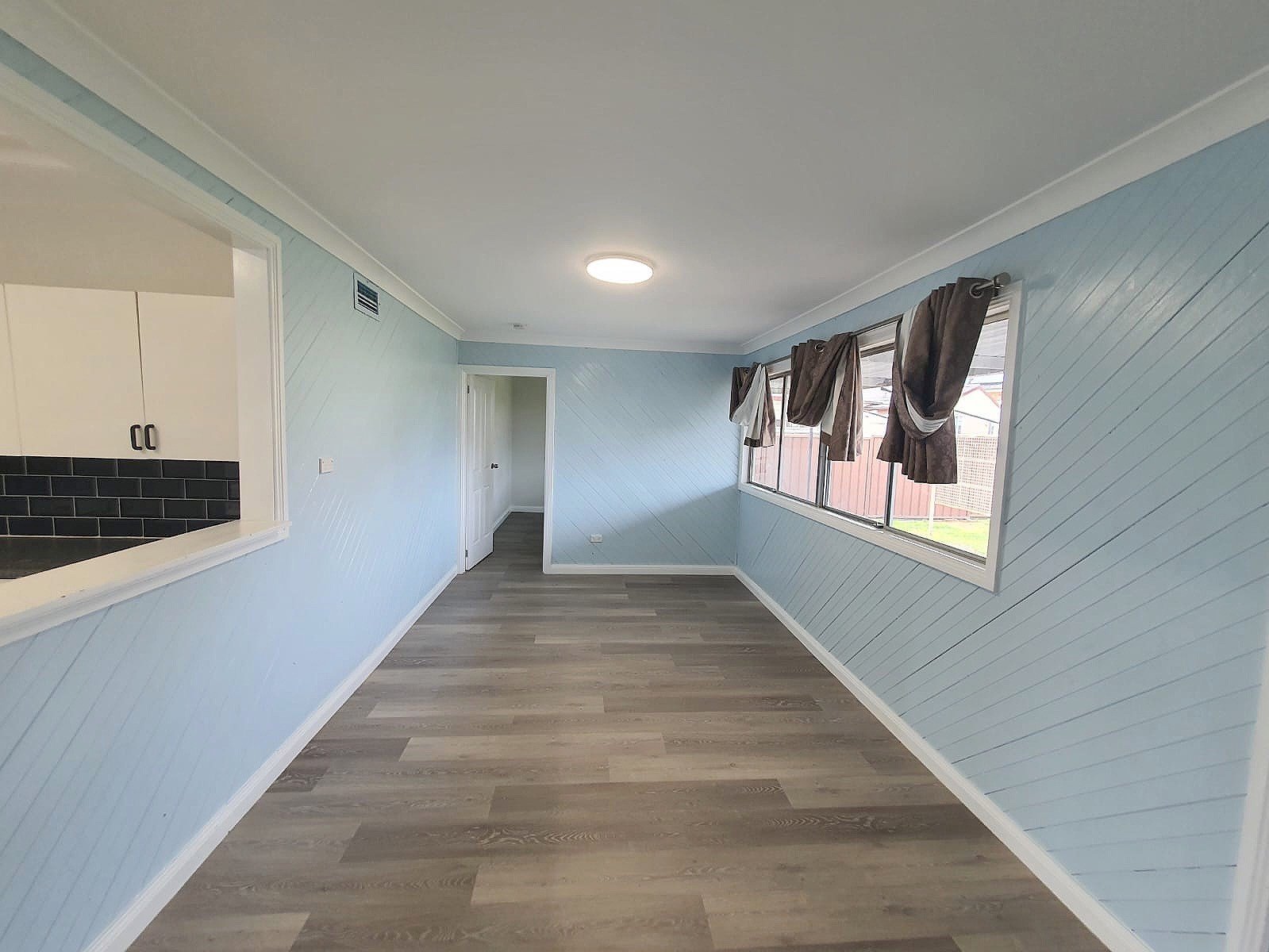 50 Lions Avenue LURNEA 2