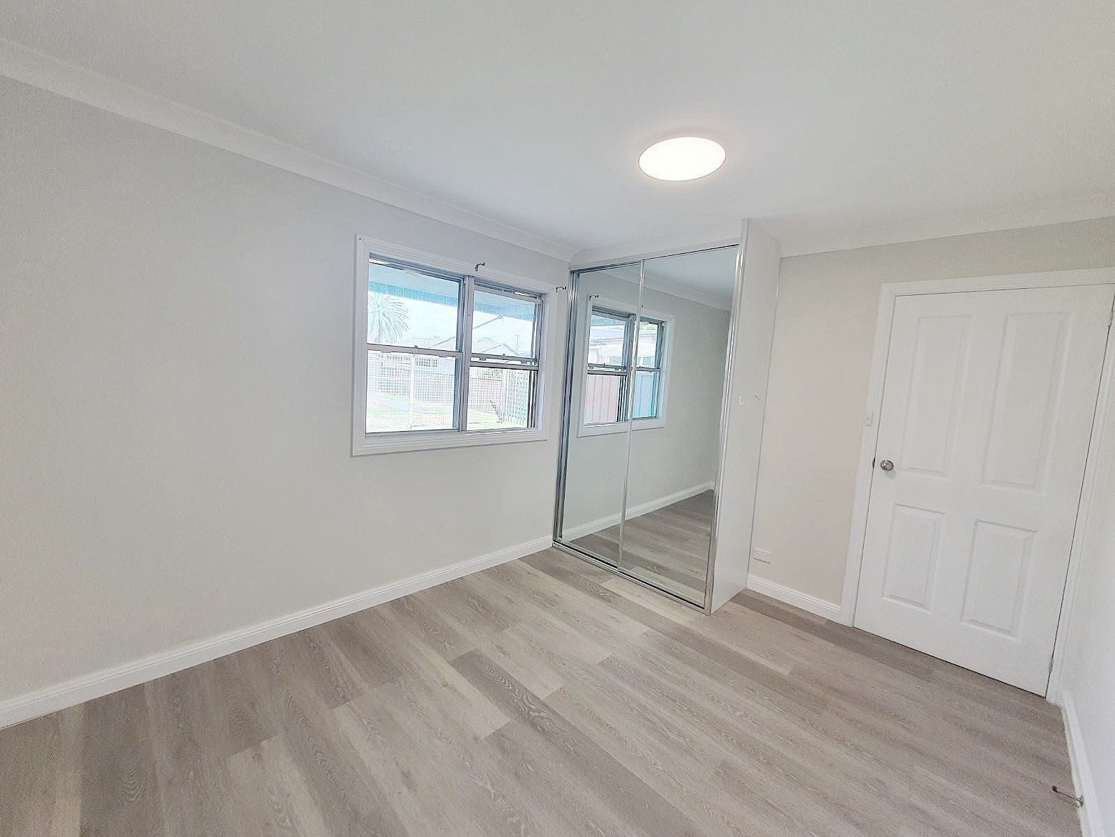 50 Lions Avenue LURNEA 6