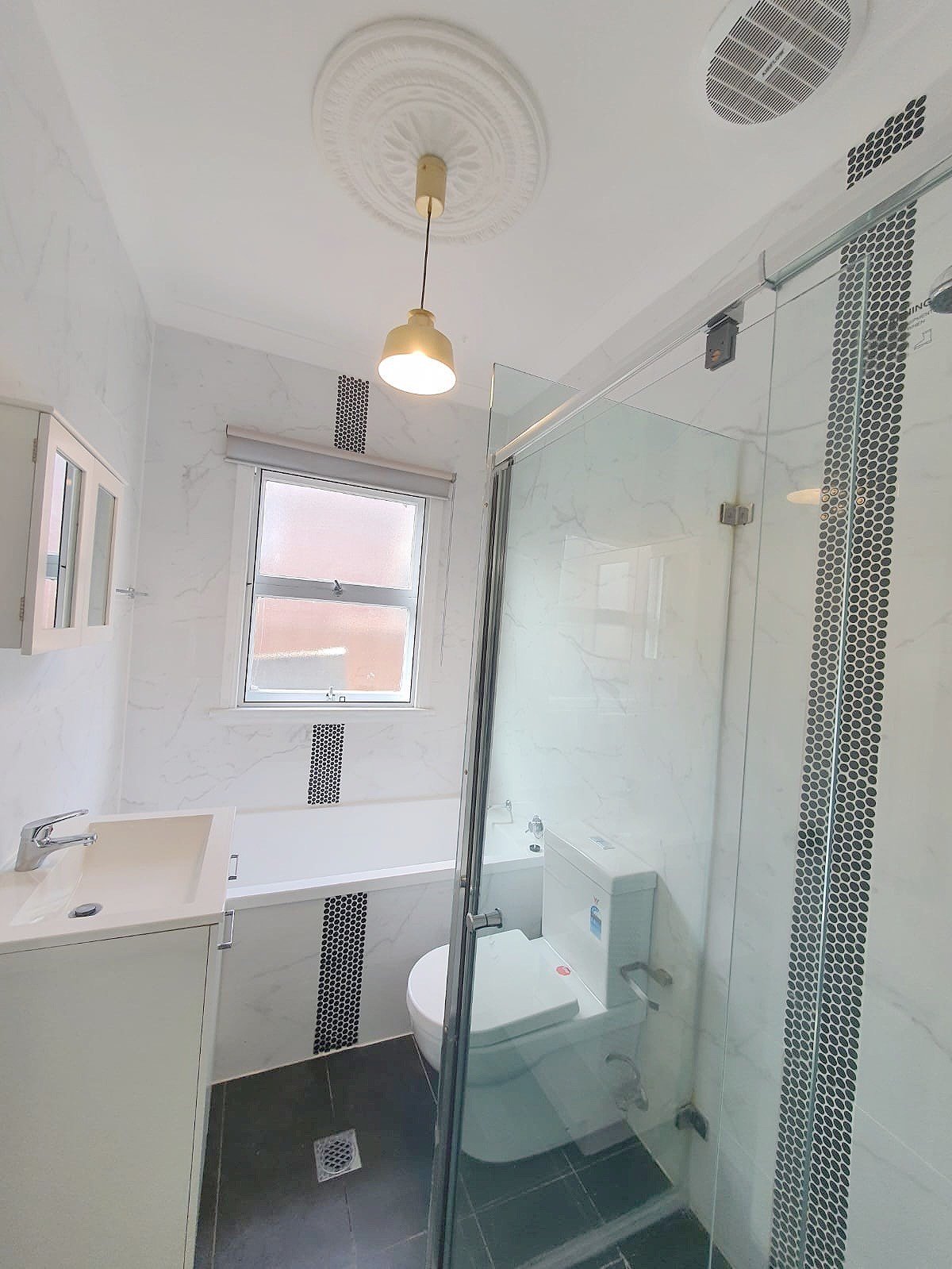 50 Lions Avenue LURNEA 9