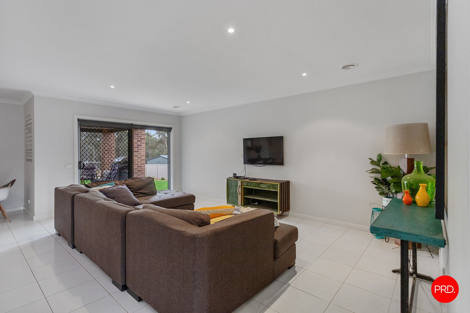 50 Londonderry Way EPSOM 12