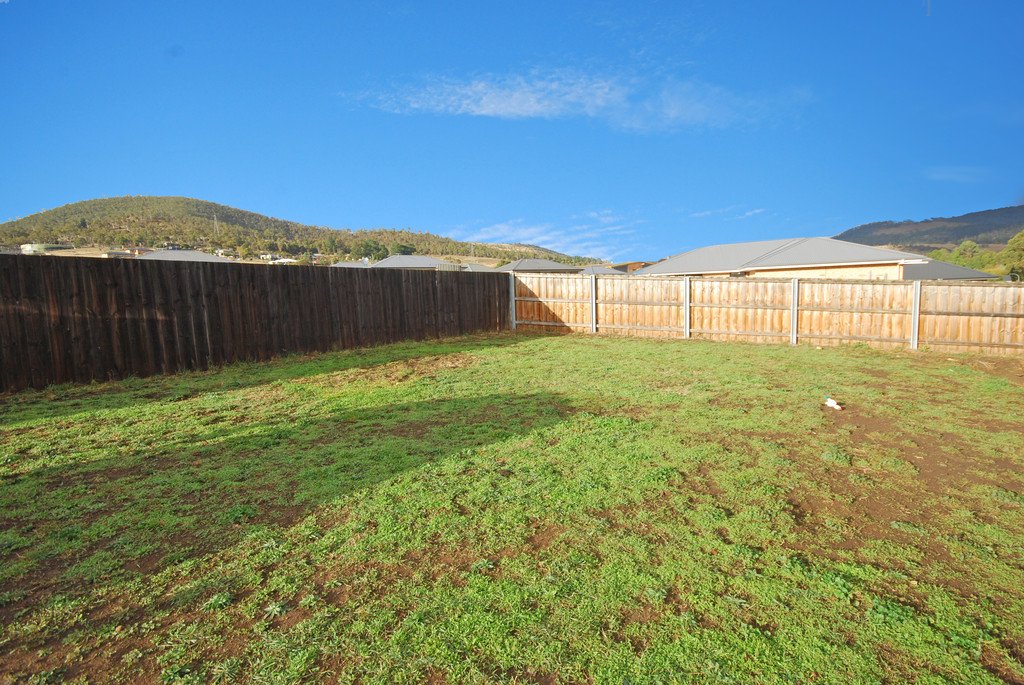 50 Lower Road NEW NORFOLK 5
