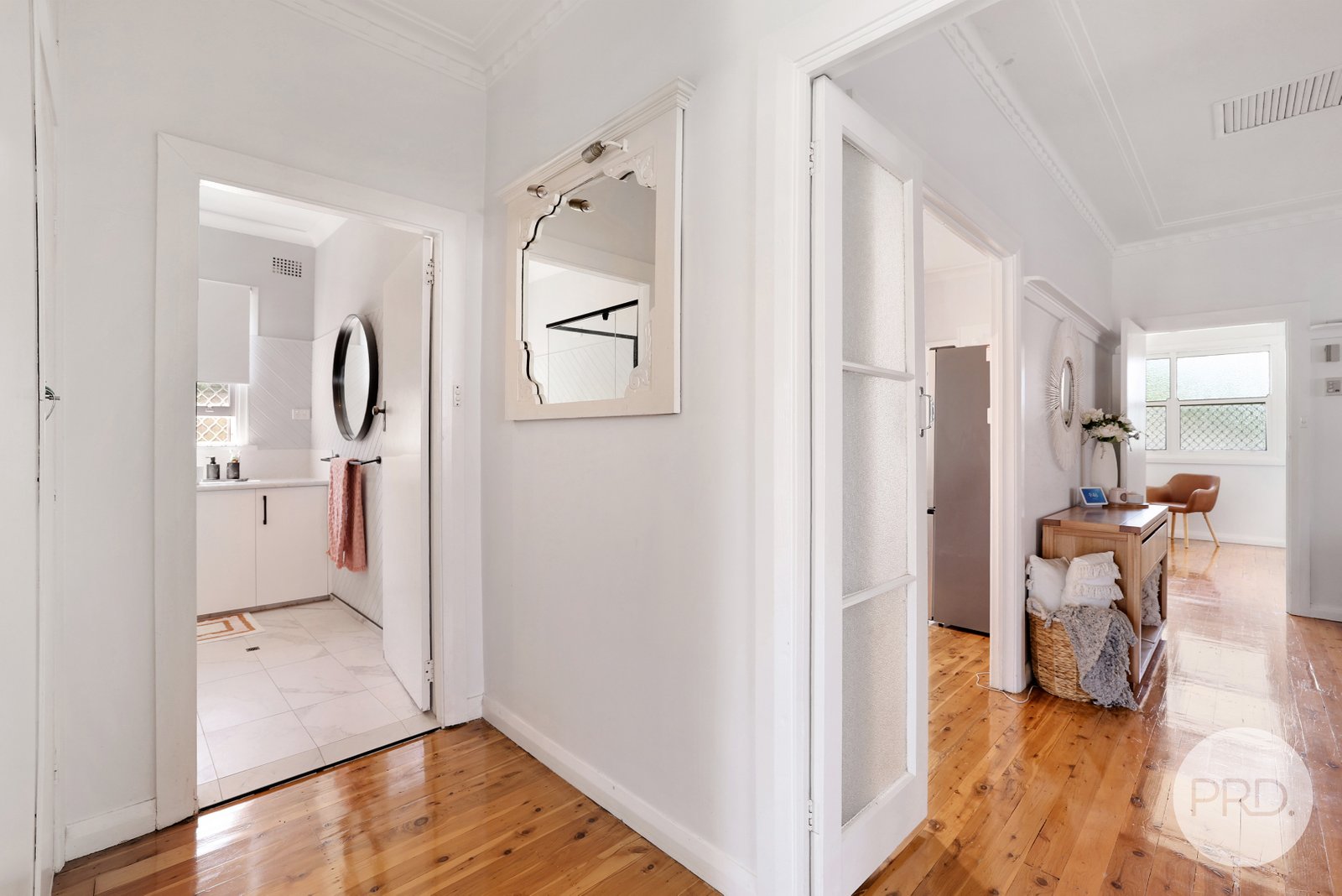 50 Mathews Street TAMWORTH 9