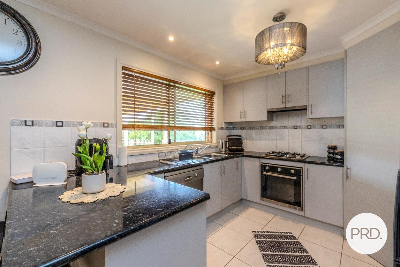50 Matthew Flinders Drive MILDURA 12