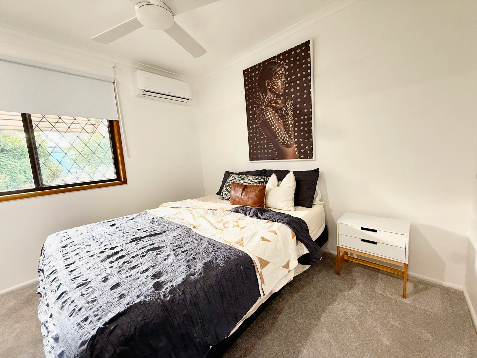 50 Mcleod Street BOYNE ISLAND 14