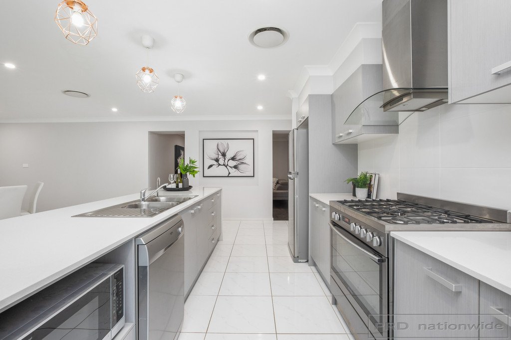 50 Mileham Circuit RUTHERFORD 7