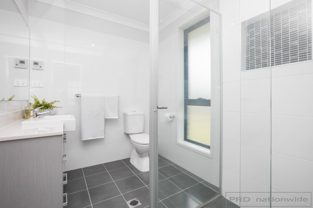 50 Mileham Circuit RUTHERFORD 16