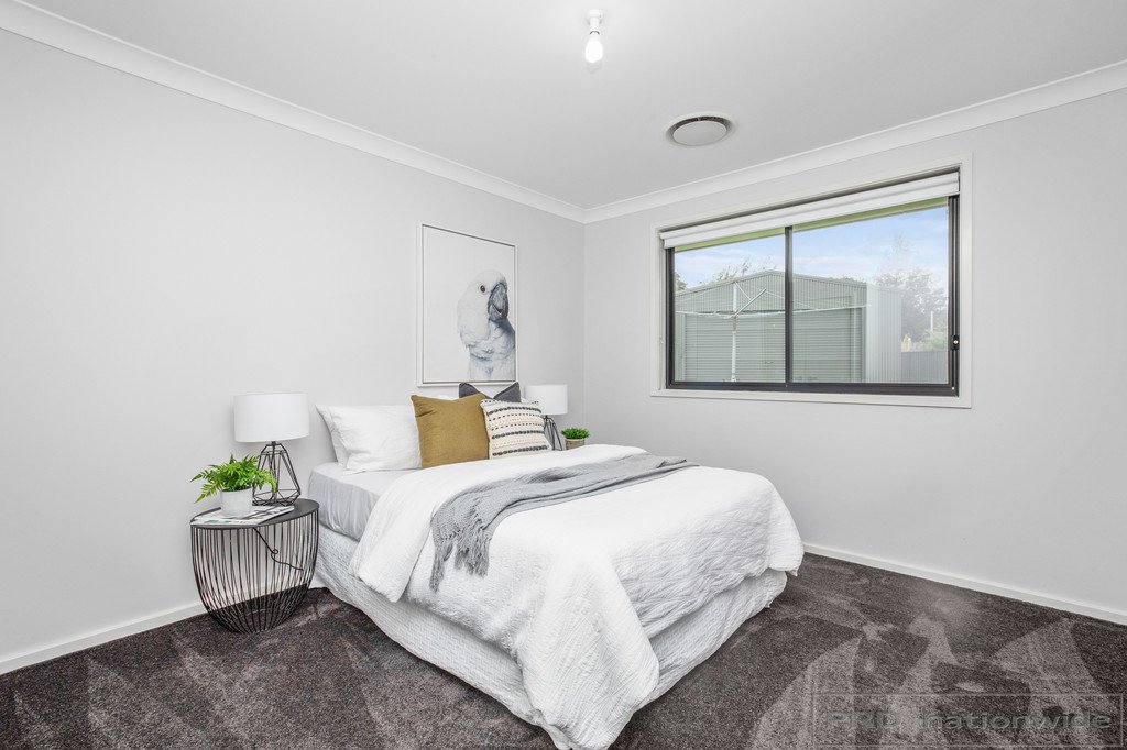 50 Mileham Circuit RUTHERFORD 17