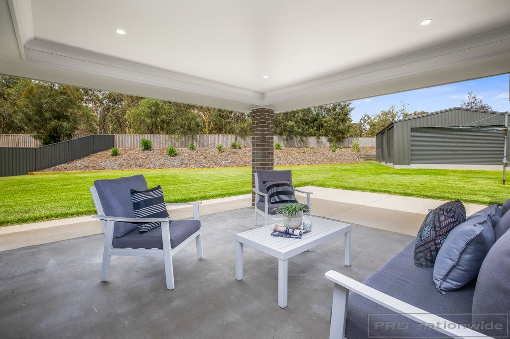 50 Mileham Circuit RUTHERFORD 25