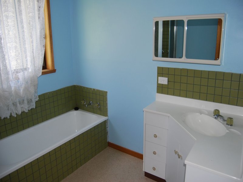 50 Mirramar Park BLACKMANS BAY 9