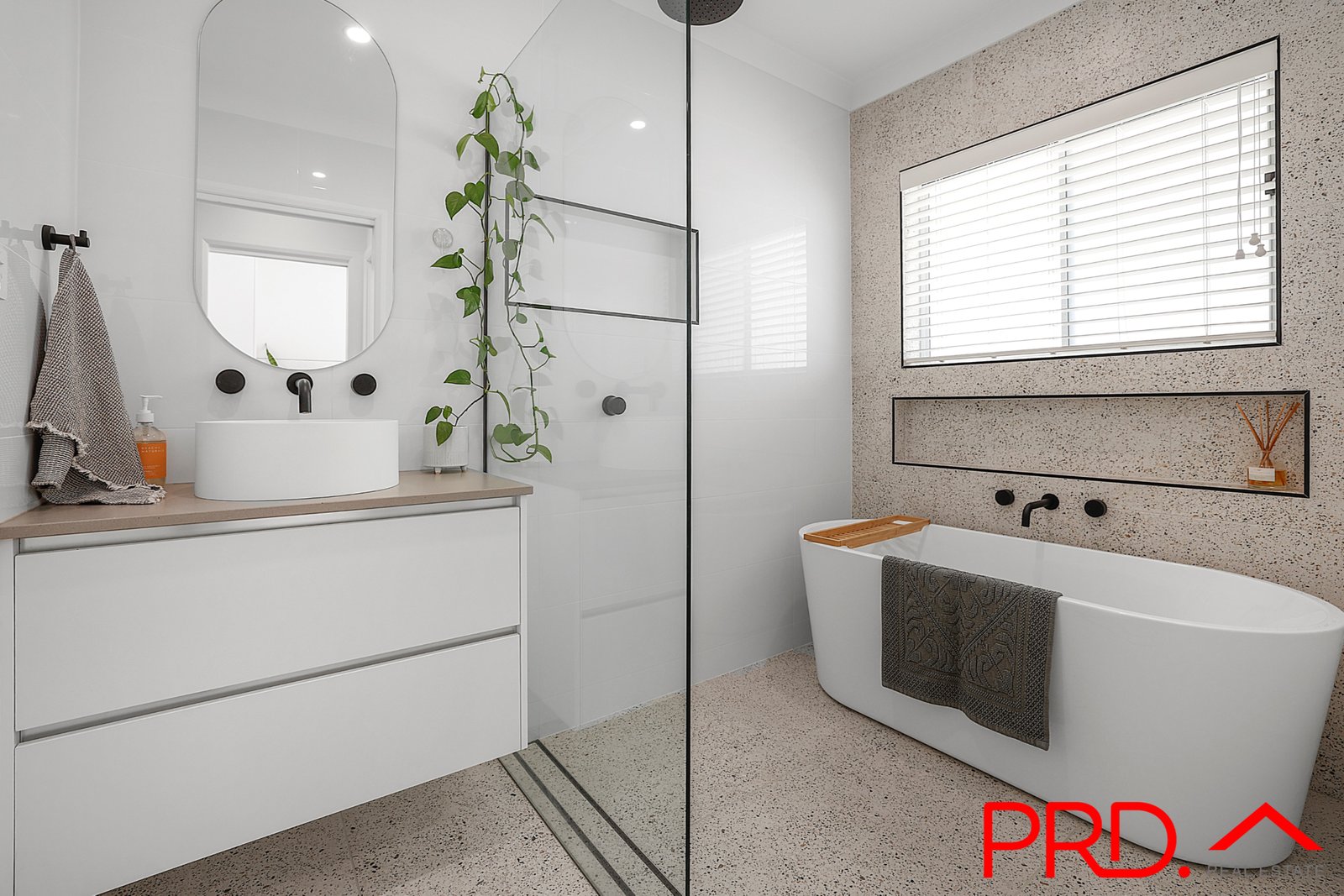 50 Mustang Close TAMWORTH 18