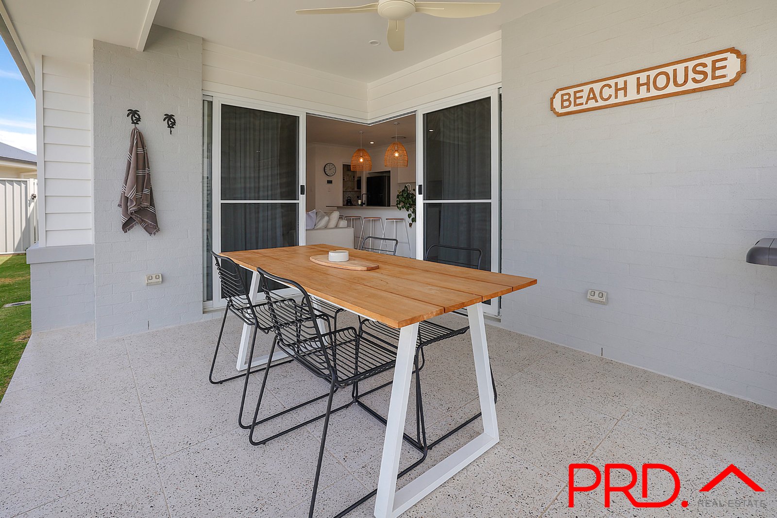 50 Mustang Close TAMWORTH 23