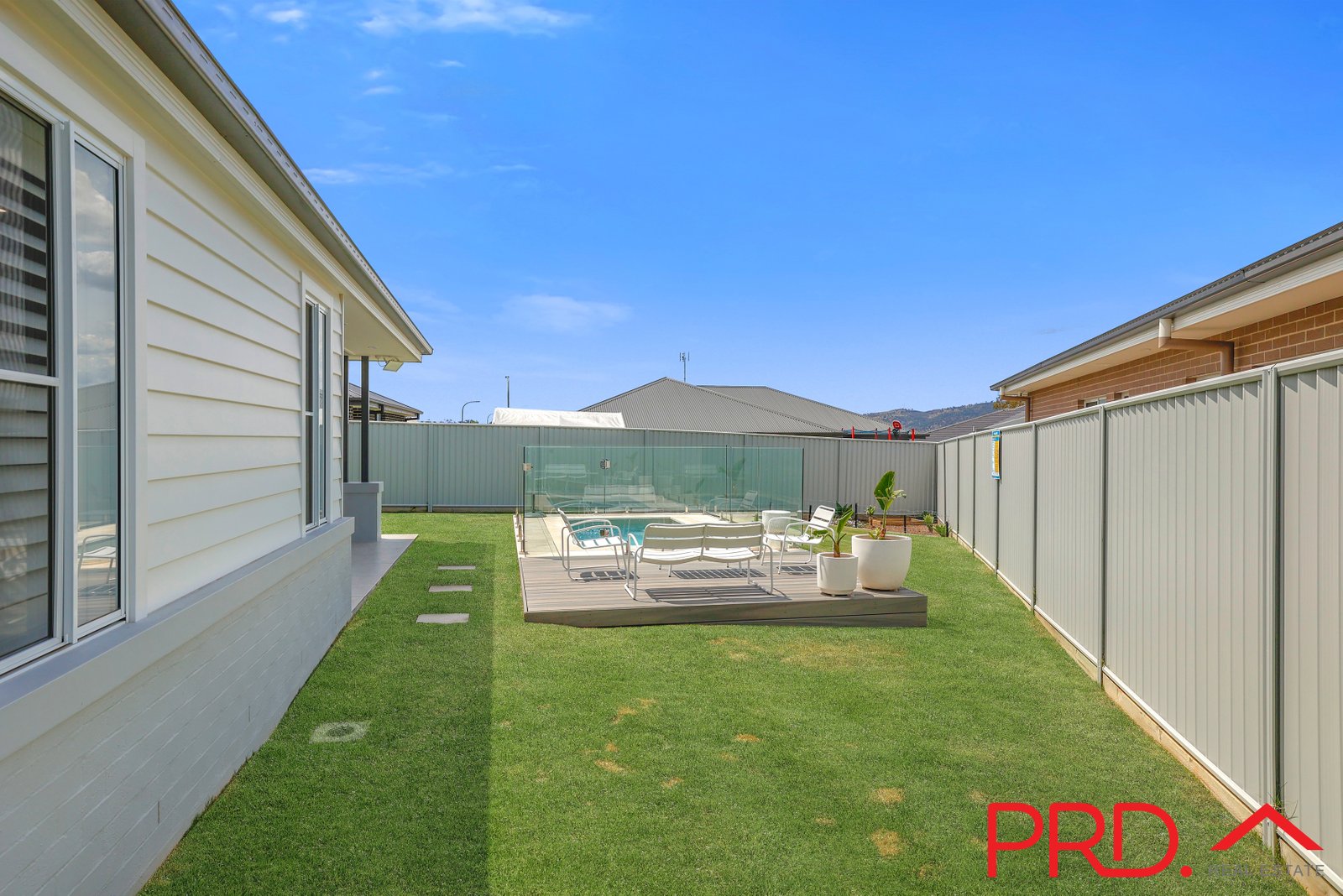 50 Mustang Close TAMWORTH 26