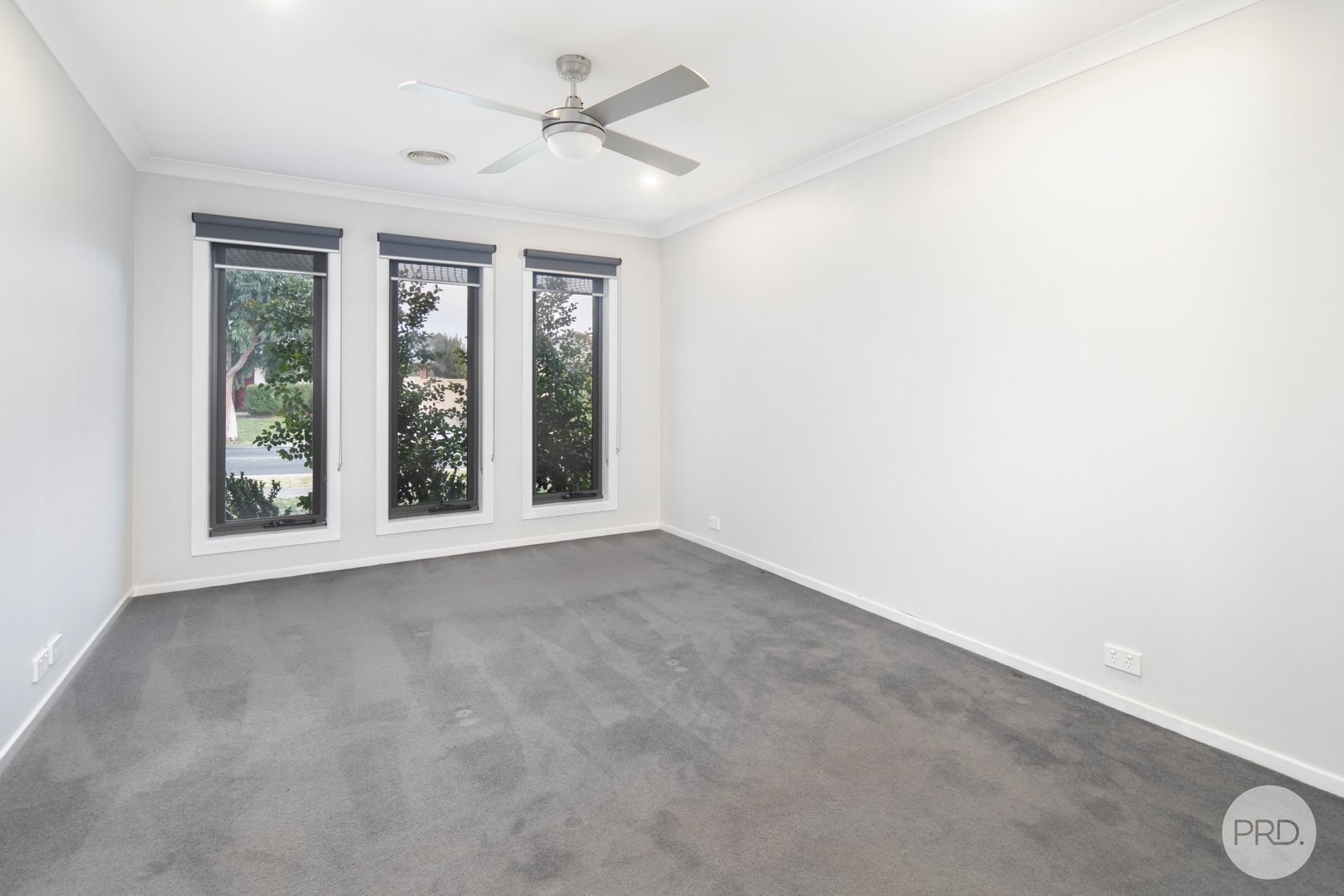 50 Normlyttle Parade MINERS REST 3