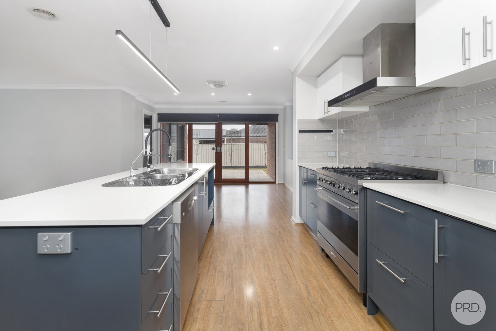 50 Normlyttle Parade MINERS REST 5