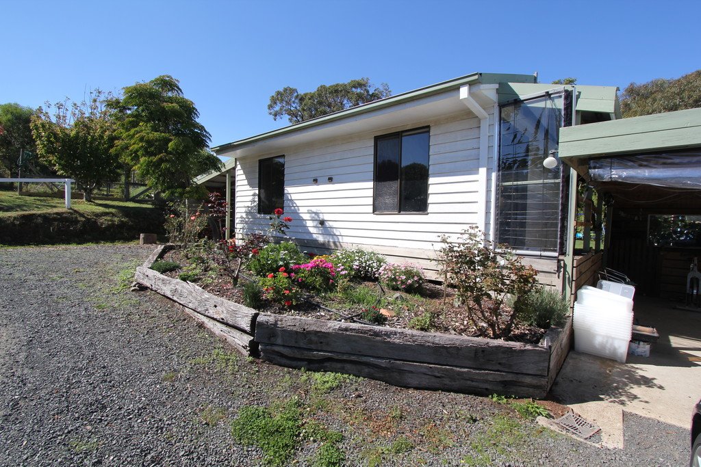 50 Old Western Highway GORDON 13