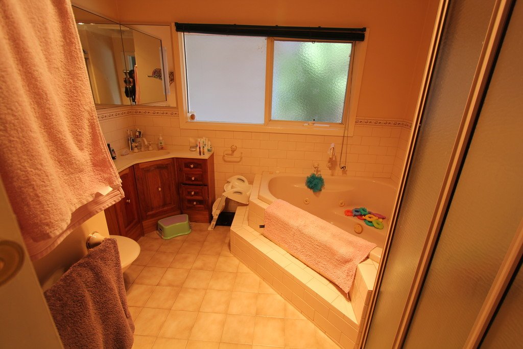 50 Old Western Highway GORDON 11