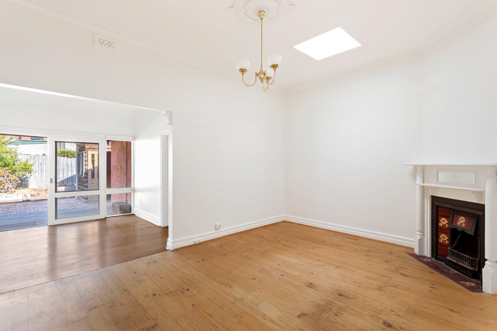 Real Estate and Property in 50 Parkside Street, Elsternwick, VIC