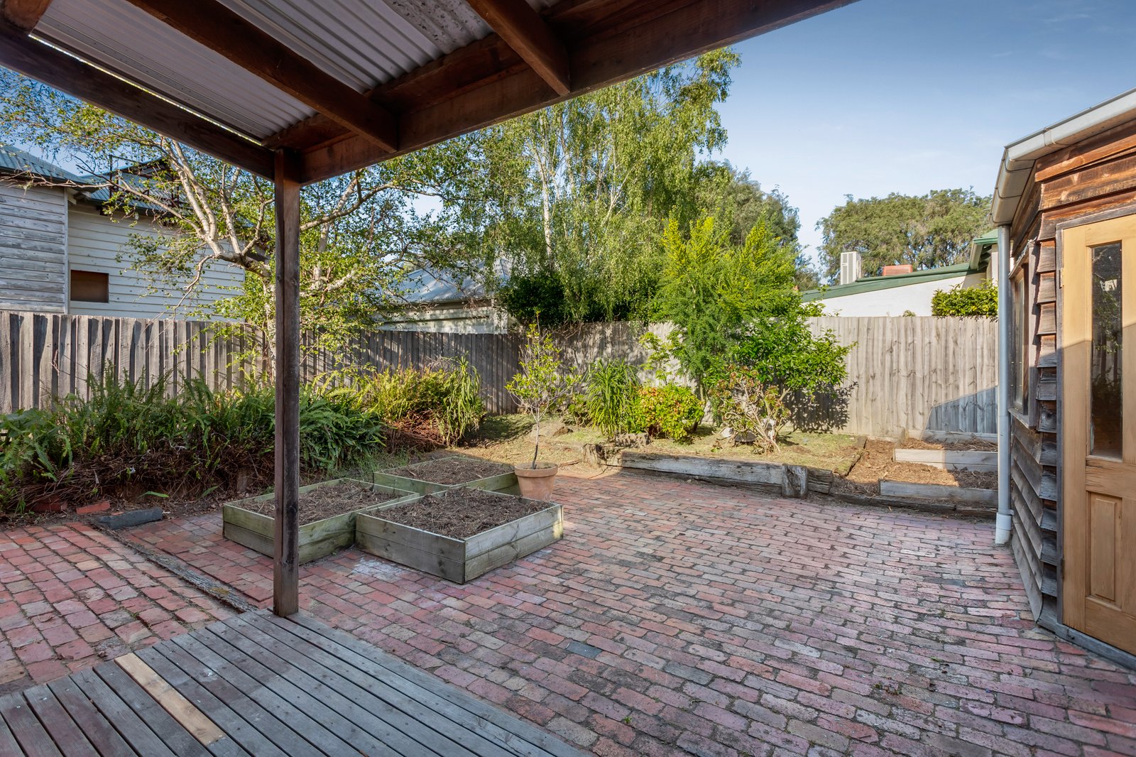 Real Estate and Property in 50 Parkside Street, Elsternwick, VIC