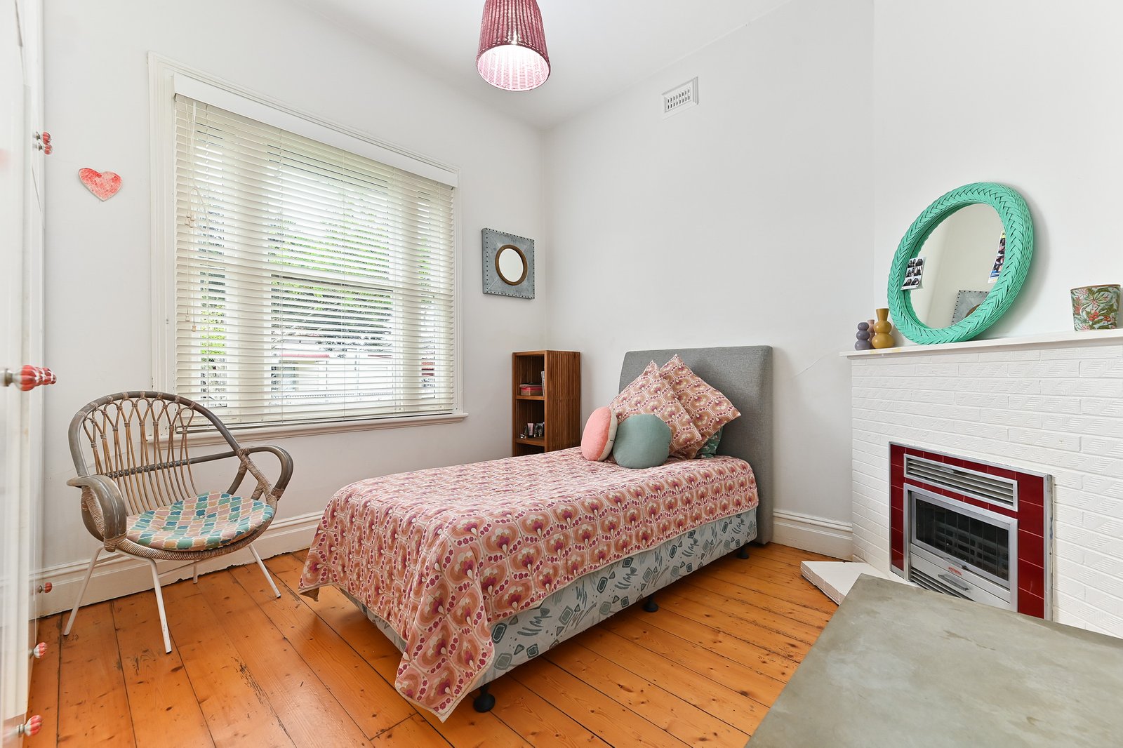 Gallery: 50 Queens Avenue