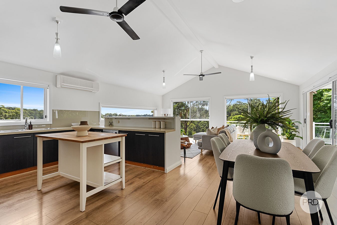 50 Renway Avenue LUGARNO 3