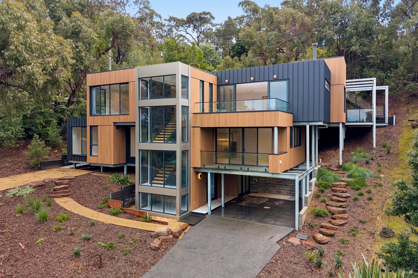 Real Estate and Property in 50 Richardson Boulevard, Lorne, VIC