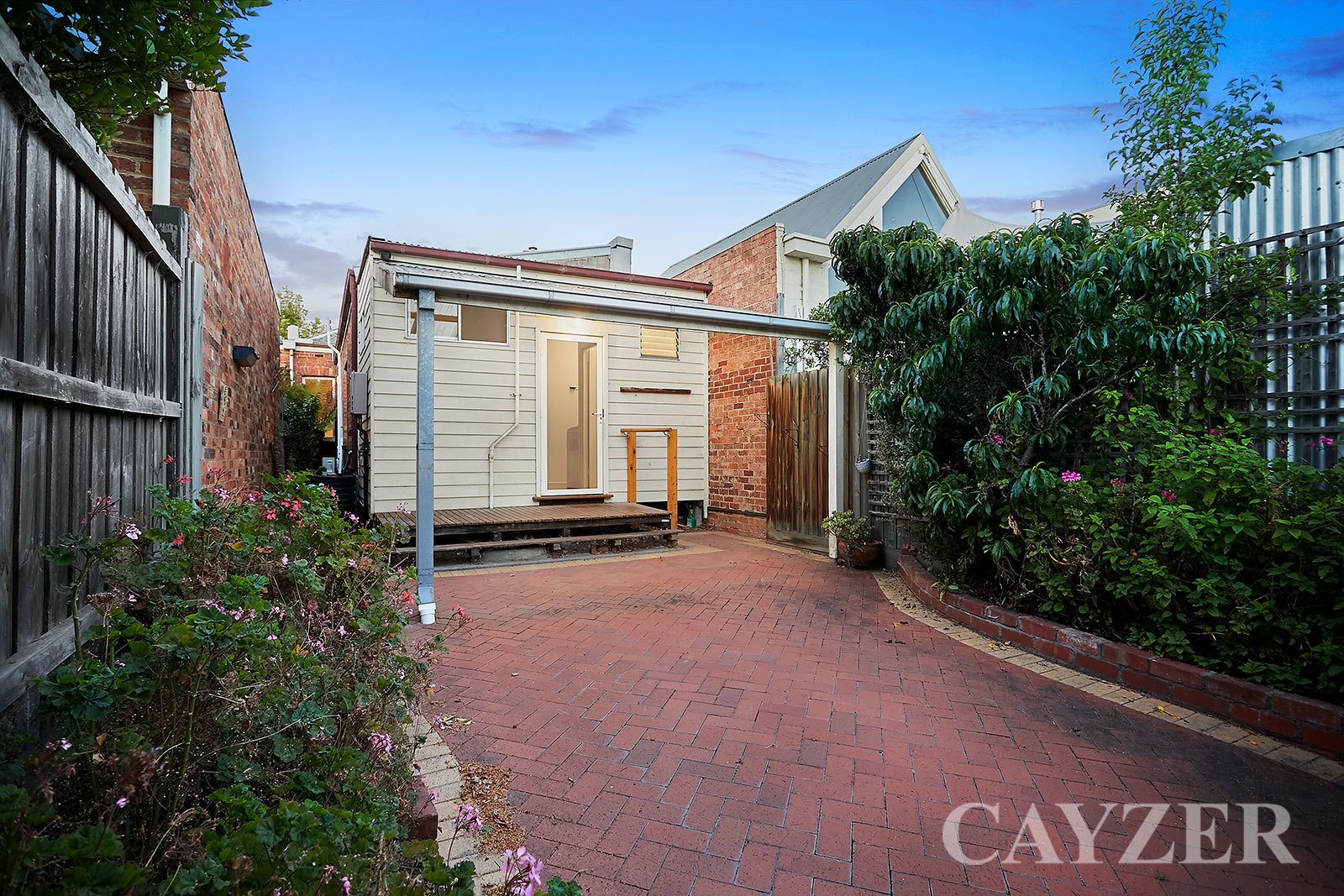 Gallery: 50 Richardson Street