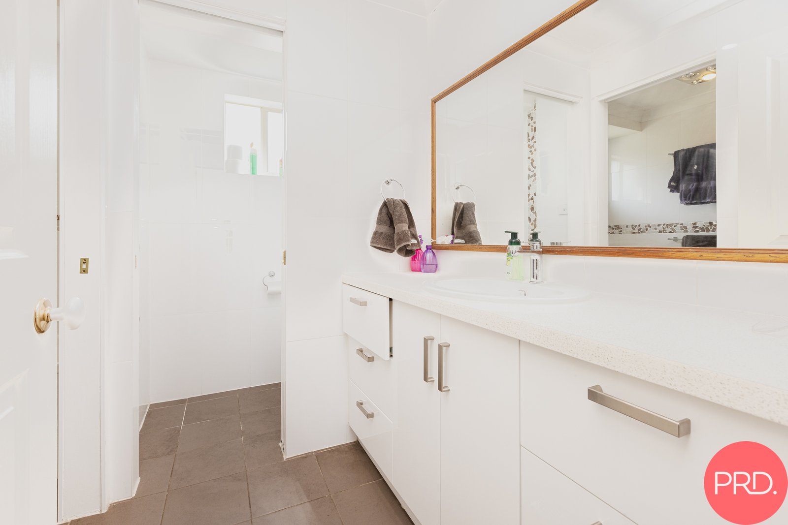 50 River Road WINDELLA 14