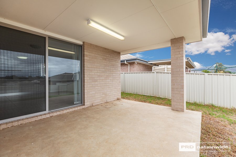 50 Riverview Street TAMWORTH 4