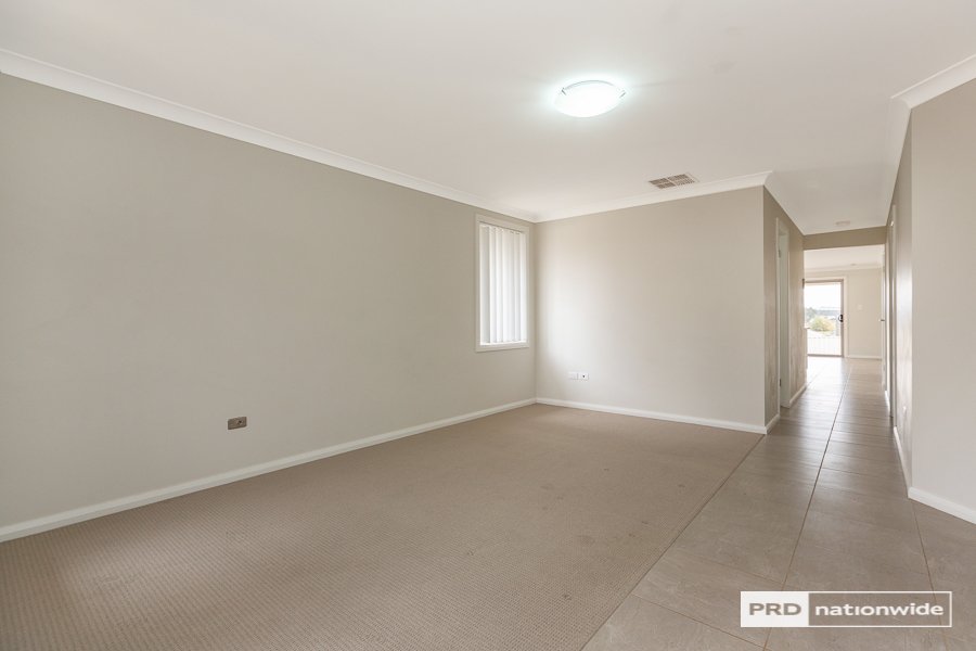 50 Riverview Street TAMWORTH 8