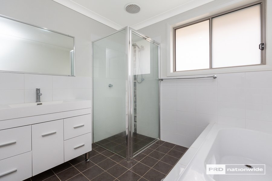 50 Riverview Street TAMWORTH 19