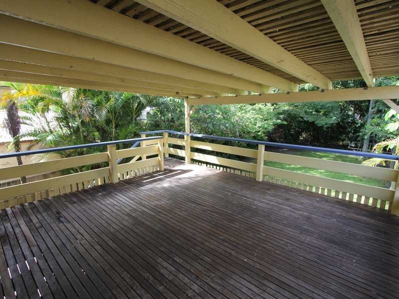 50 Robert Street LABRADOR 1