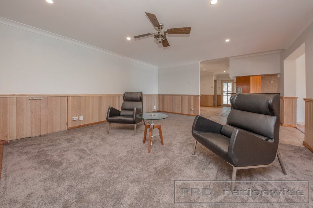 50 Russell St  CLARENCE TOWN 5