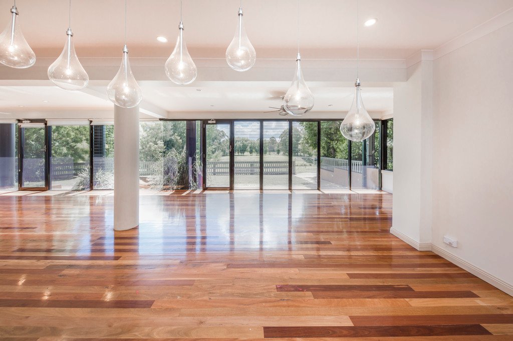 50 Russell St  CLARENCE TOWN 11