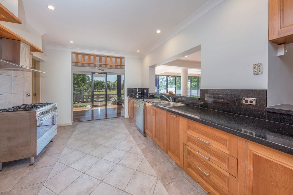 50 Russell St  CLARENCE TOWN 22