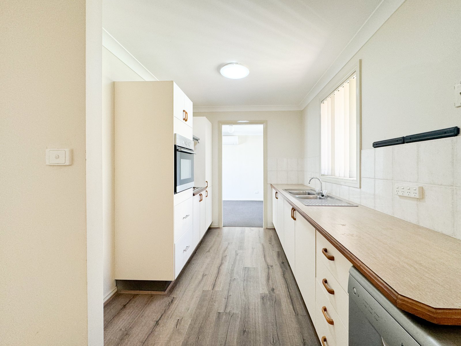 50 Sergeant Baker Drive CORLETTE 2