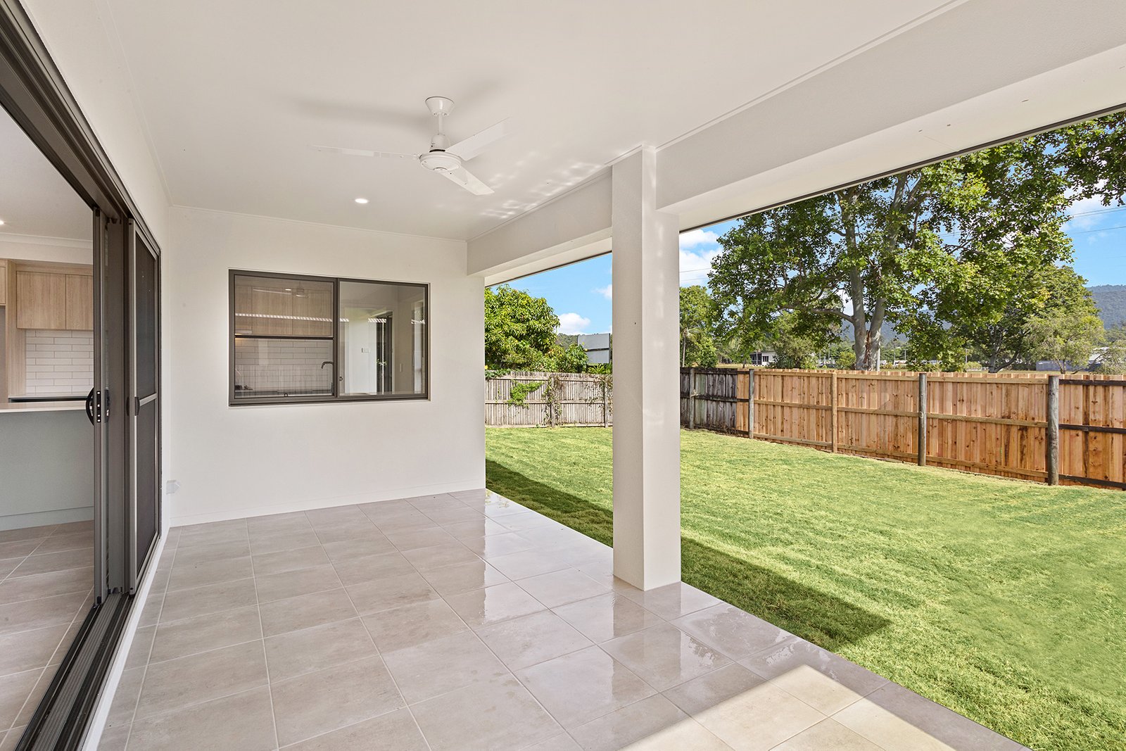 50 South Molle Boulevard CANNONVALE 15