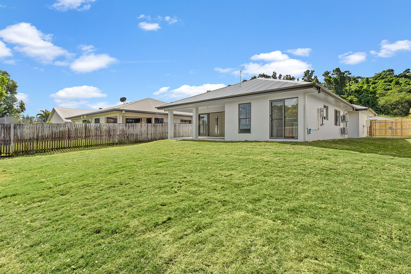50 South Molle Boulevard CANNONVALE 16